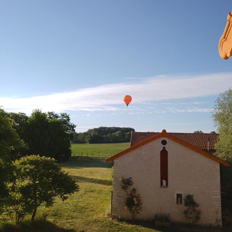 Villa Au Repos Des Elfes Braye-sous-Faye Esterno foto
