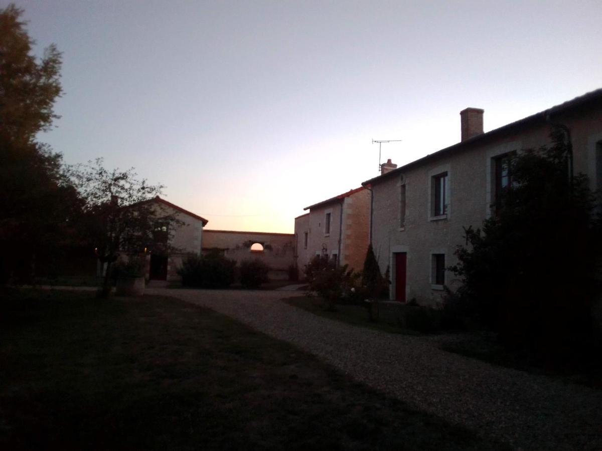 Villa Au Repos Des Elfes Braye-sous-Faye Esterno foto