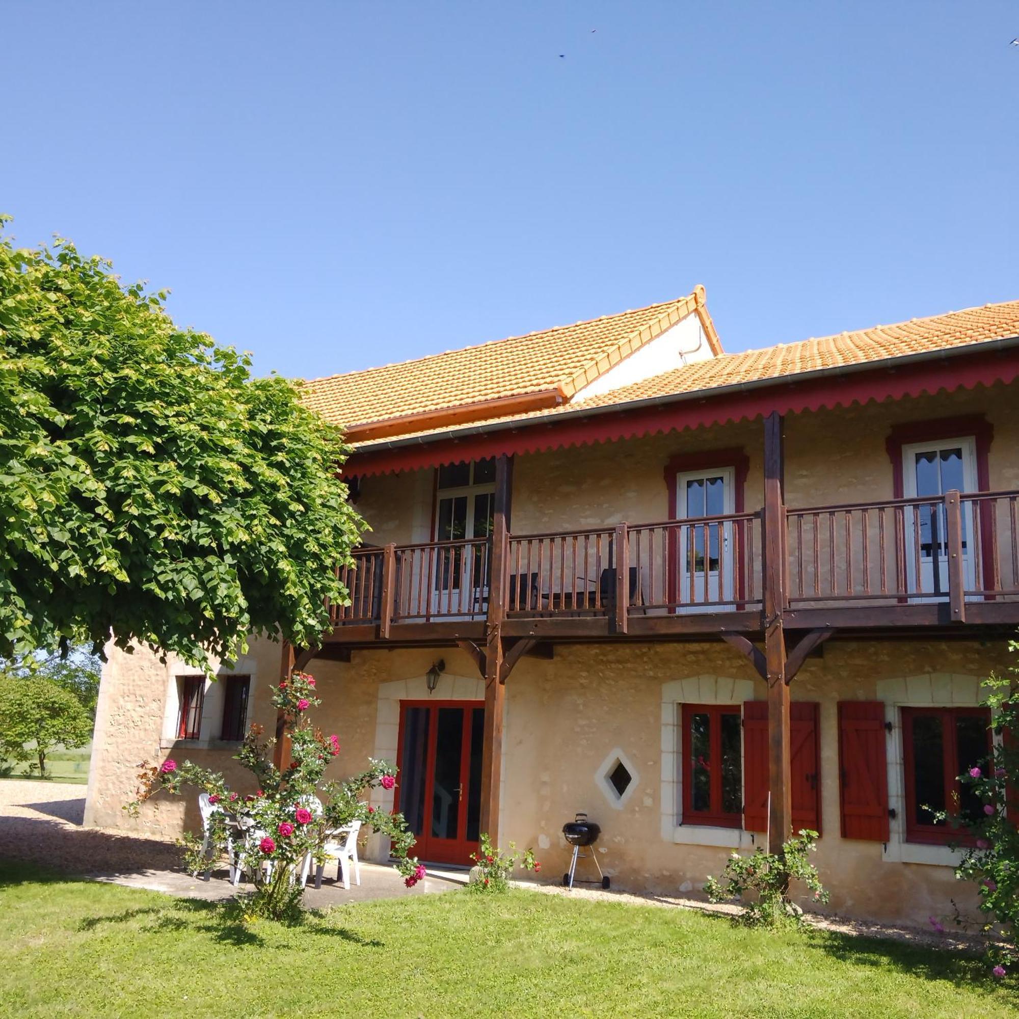 Villa Au Repos Des Elfes Braye-sous-Faye Esterno foto